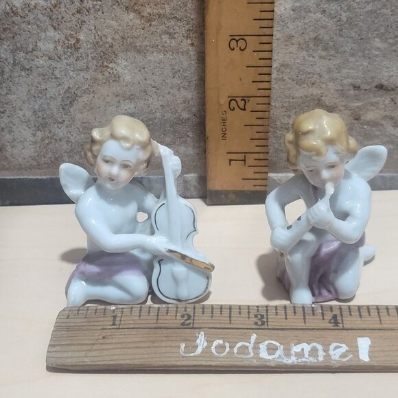 Two Vintage Porcelain Cherub Angel Figurines Playing Musical Instruments - Picture 8 of 11